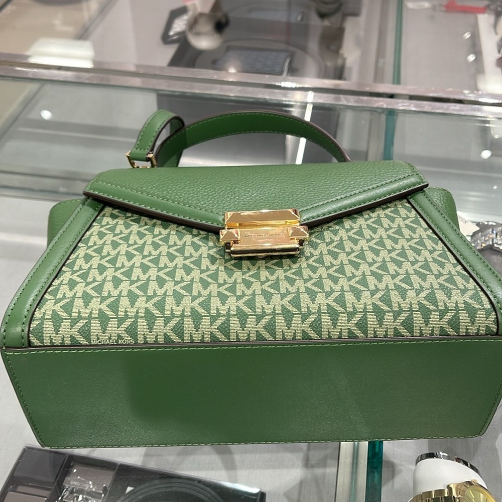 MICHAEL KORS
Whitney Medium Flap TH Satchel Crossbody bag
Fern Green 
NWT - Picture 10 of 16